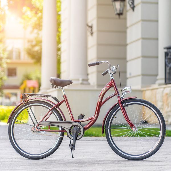 🚴&zwj;♀️Велосипед женский городской VANESSA 28 Red с корзиной Польша
